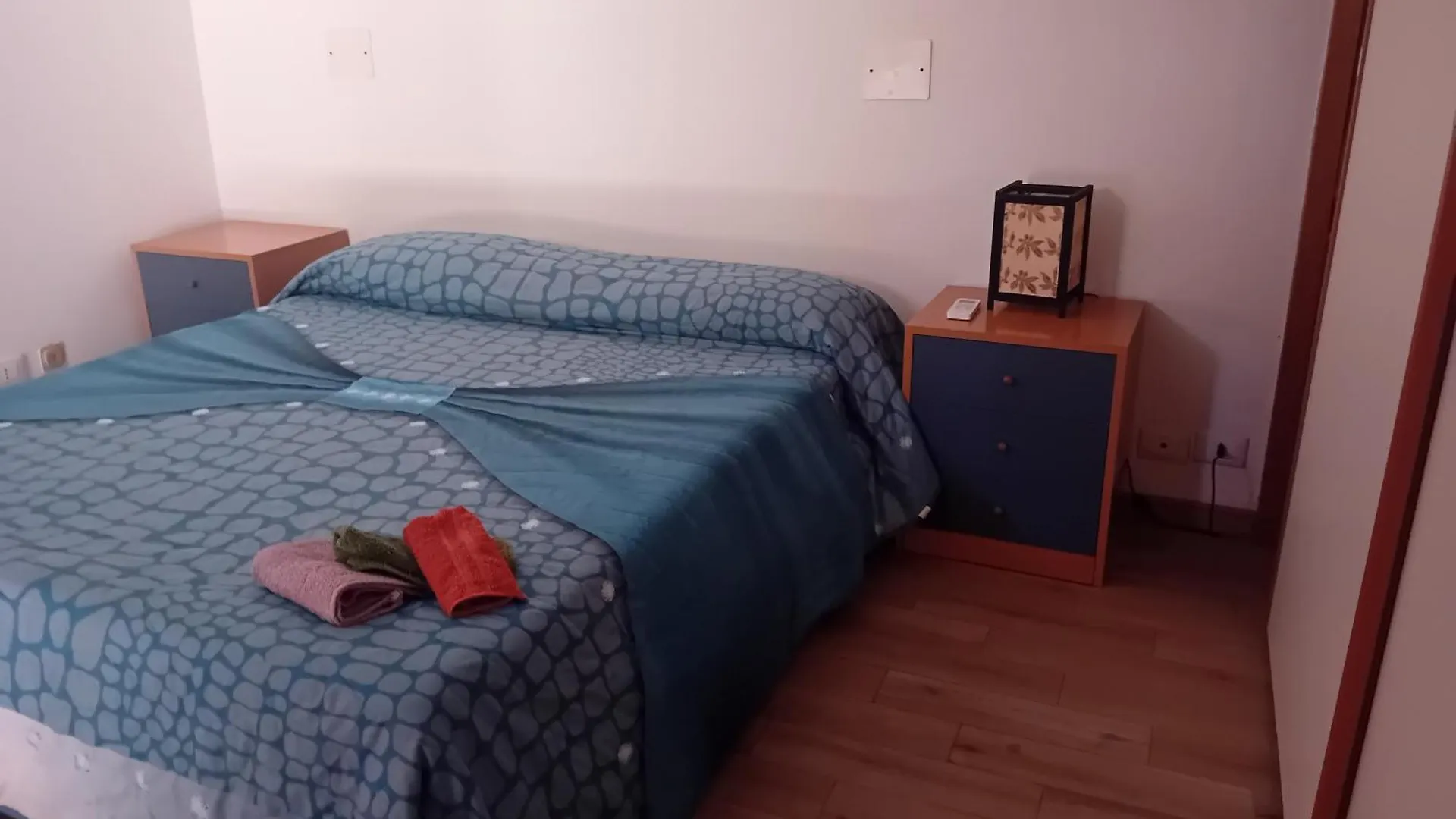 Δωμάτια σε οικογενειακή κατοικία Villa Nadya Παλέρμο