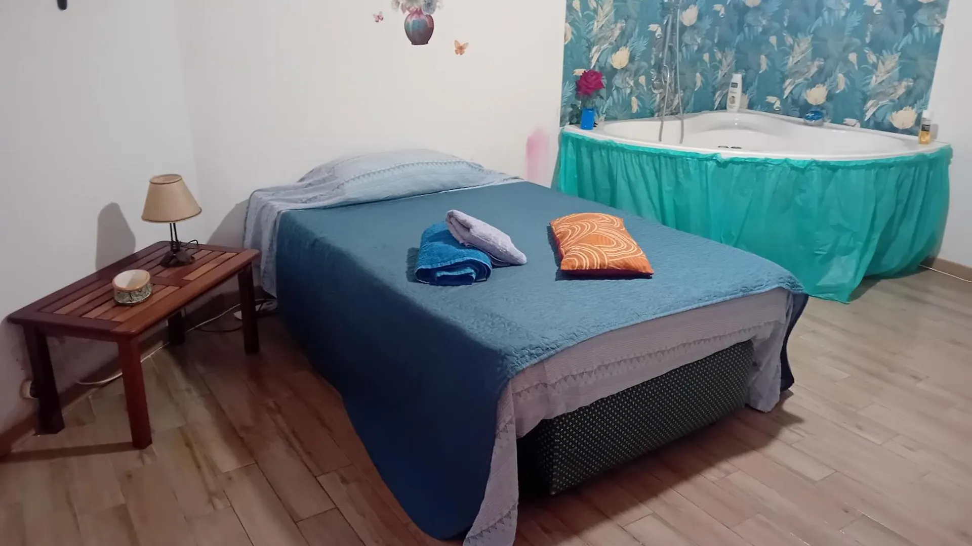 Villa Nadya Παλέρμο Δωμάτια σε οικογενειακή κατοικία